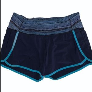 ☀️navy blue lululemon speed up shorts
